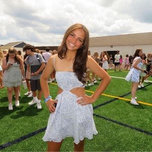 Meet your Posher, Gabriella